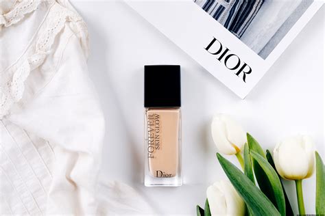 fond de teint dior forever skin glow avis|Dior Forever ou Skin Glow, quel fond de teint choisir .